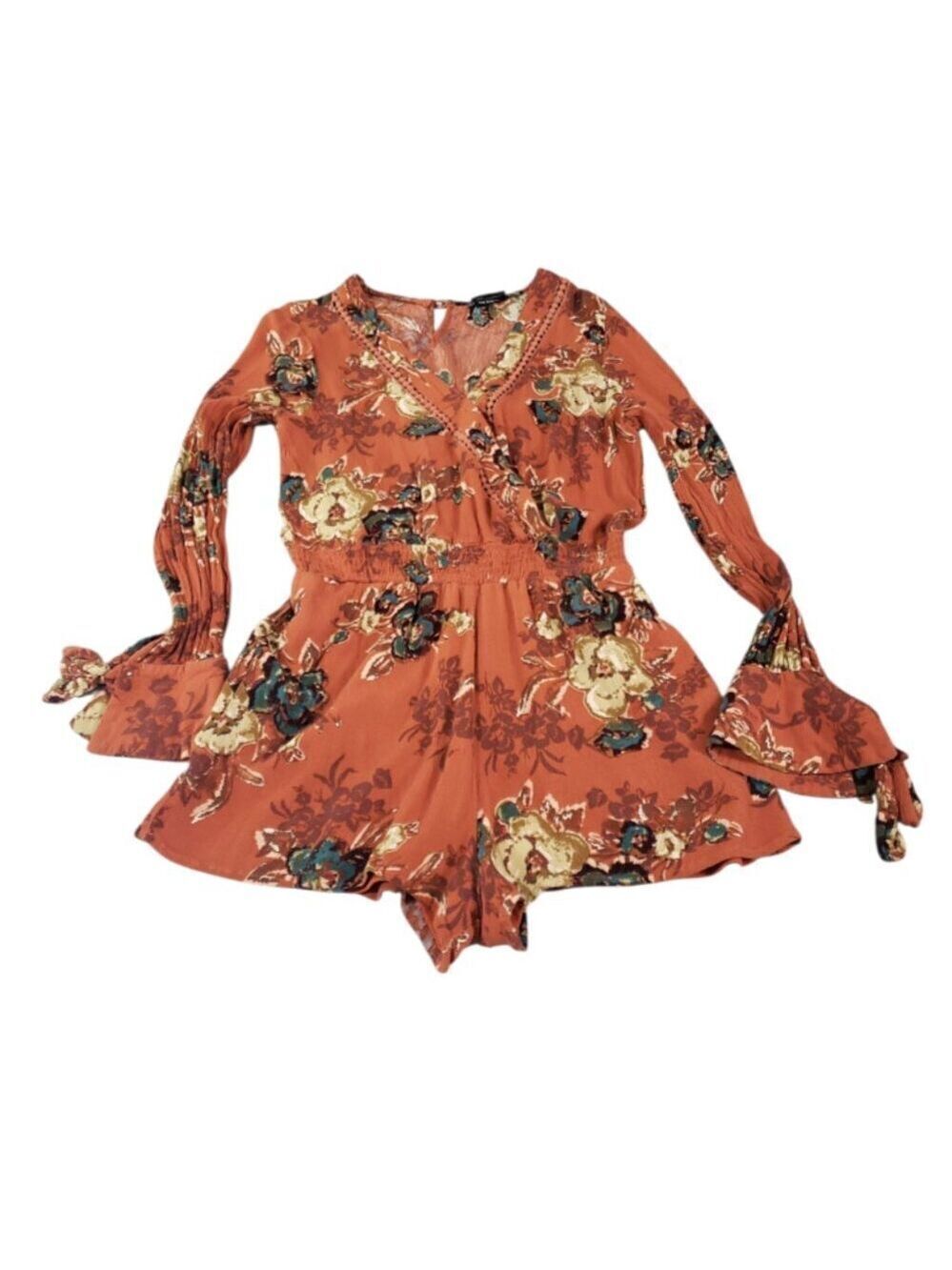 blu pepper Women's Long Sleeve Floral Print Romper Small